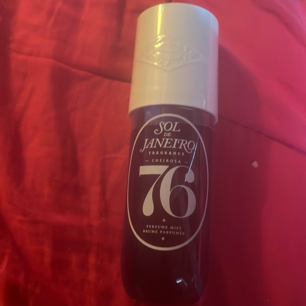 NWT cheirosa 76 big bottle